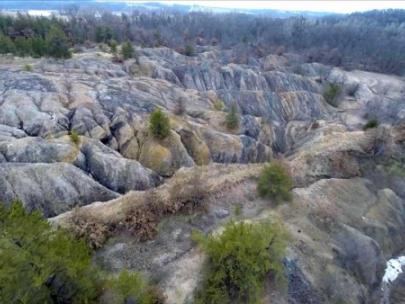 Image of an old mining area.